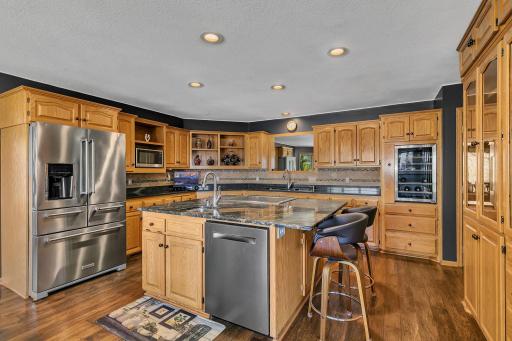 410 Sundown Drive, Avon, MN 56310