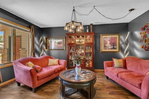 410 Sundown Drive, Avon, MN 56310