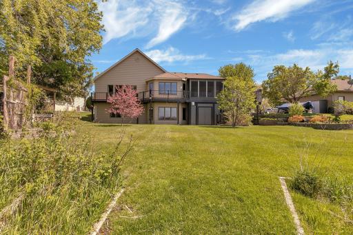 410 Sundown Drive, Avon, MN 56310