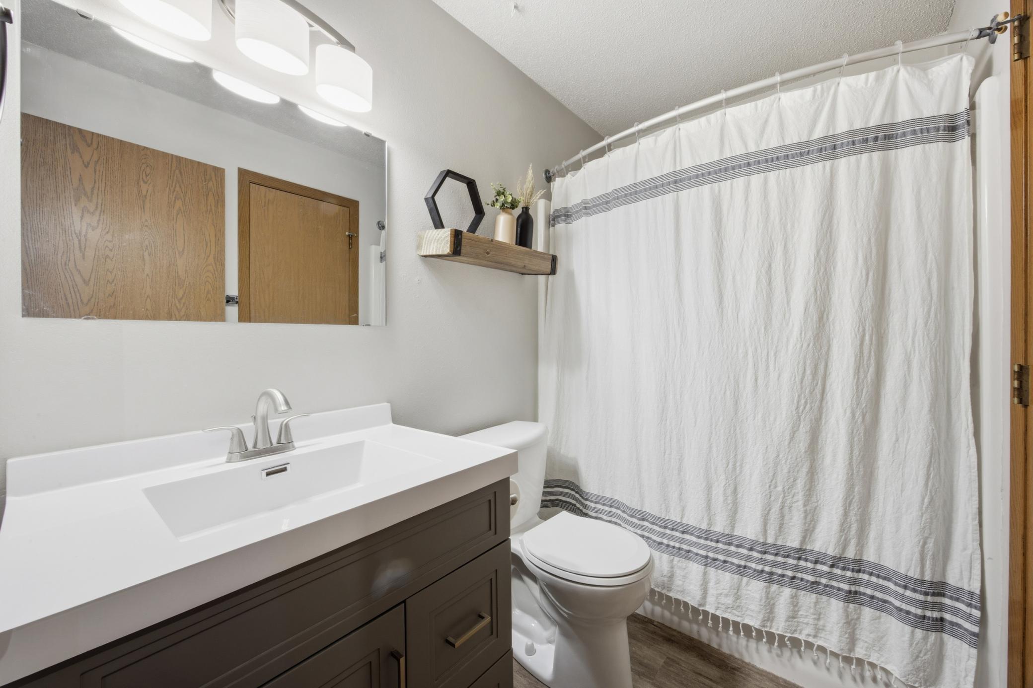 Upstairs Full Bath