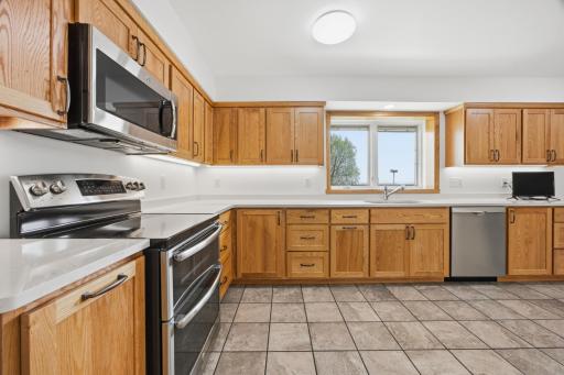 4942 43rd Avenue N, Moorhead, MN 56560