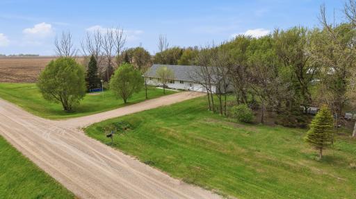 4942 43rd Avenue N, Moorhead, MN 56560