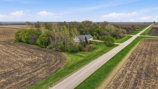 4942 43rd Avenue N, Moorhead, MN 56560