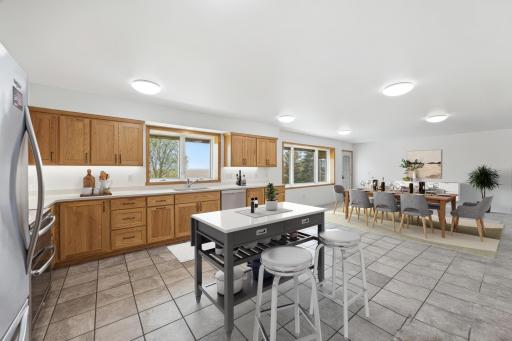 4942 43rd Avenue N, Moorhead, MN 56560
