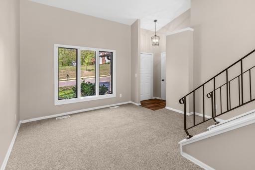 17468 Rustic Hills Drive, Eden Prairie, MN 55346