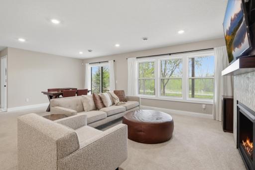 16383 Glory Lane, Eden Prairie, MN 55344