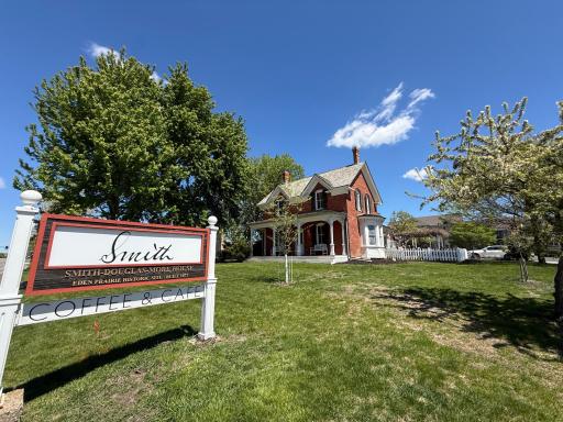 16383 Glory Lane, Eden Prairie, MN 55344