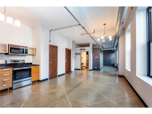 350 Saint Peter Street, 511, Saint Paul, MN 55102
