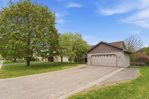 6566 Black Duck Drive S, Lino Lakes, MN 55014