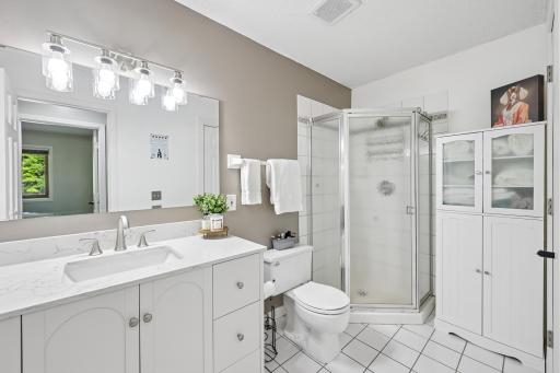 17698 S Shore Lane W, Eden Prairie, MN 55346