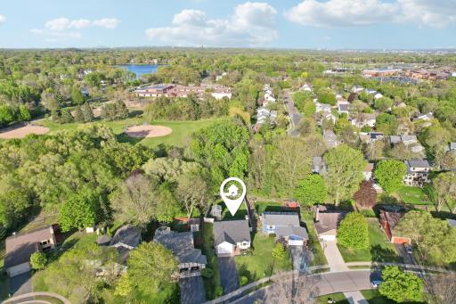 17698 S Shore Lane W, Eden Prairie, MN 55346