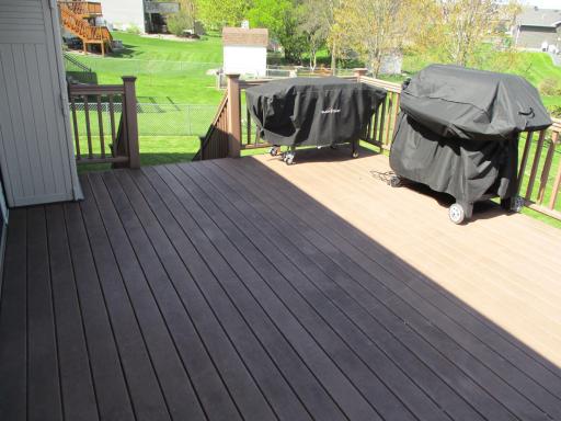 125 Sandstone Drive NW, Eyota, MN 55934