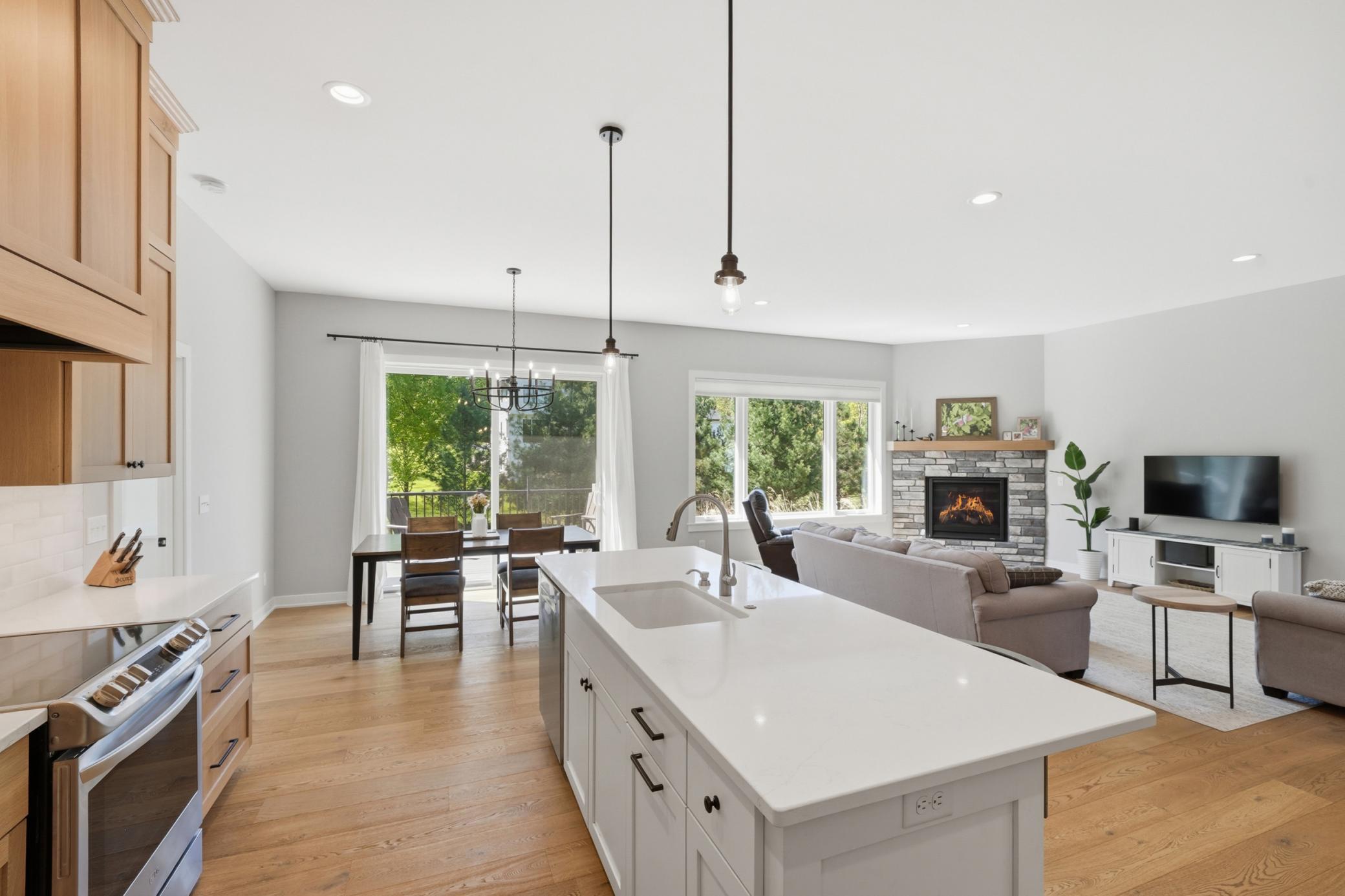 25155 glen rd, shorewood, mn 55331022.jpg