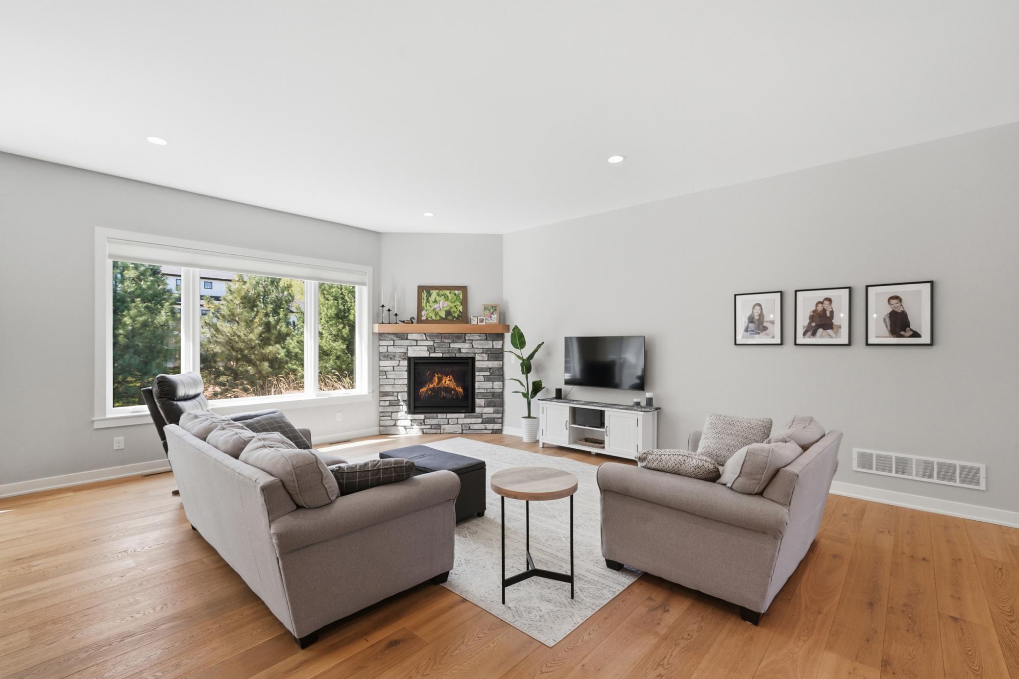 25155 glen rd, shorewood, mn 55331016.jpg