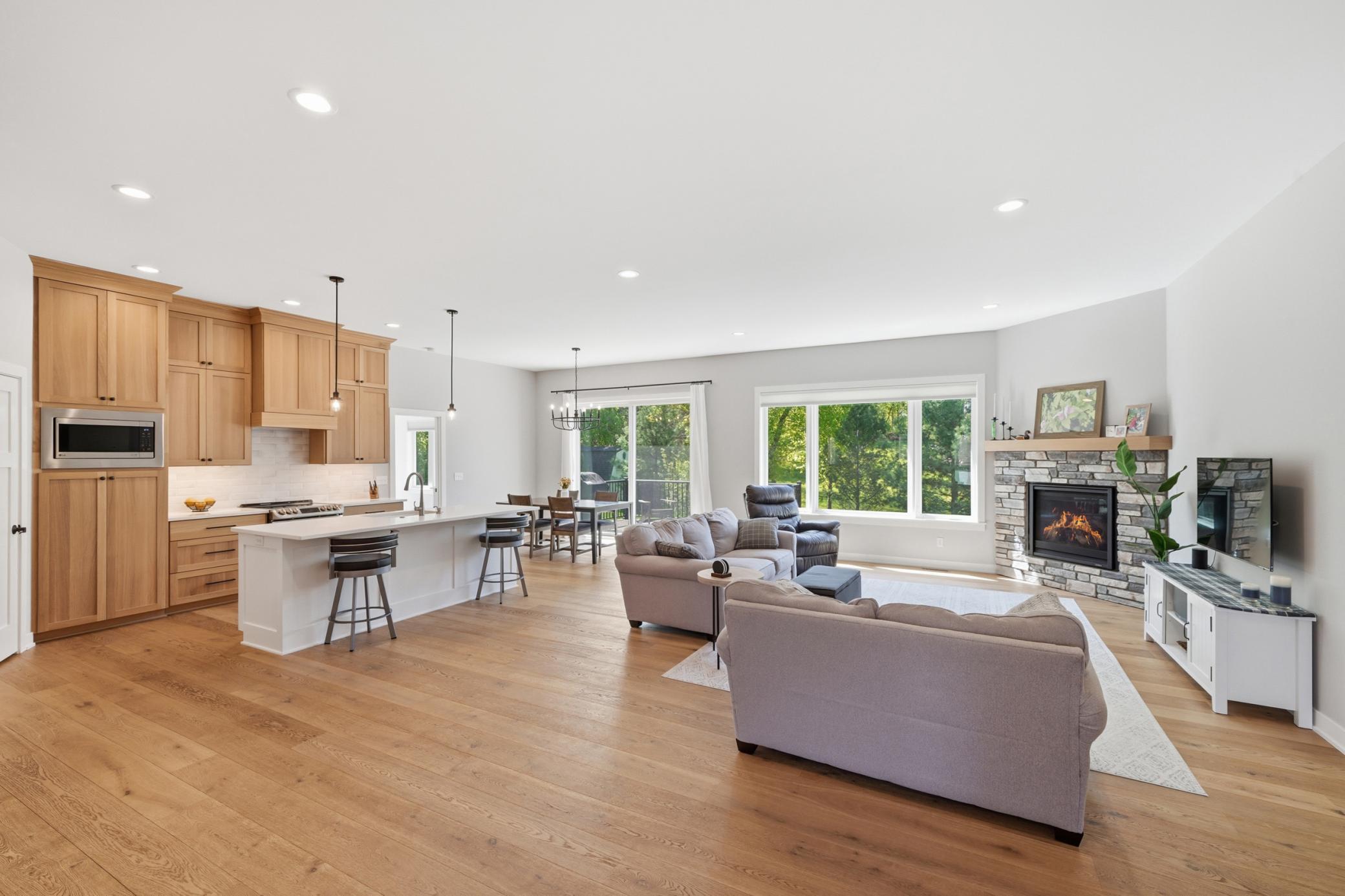 25155 glen rd, shorewood, mn 55331014.jpg