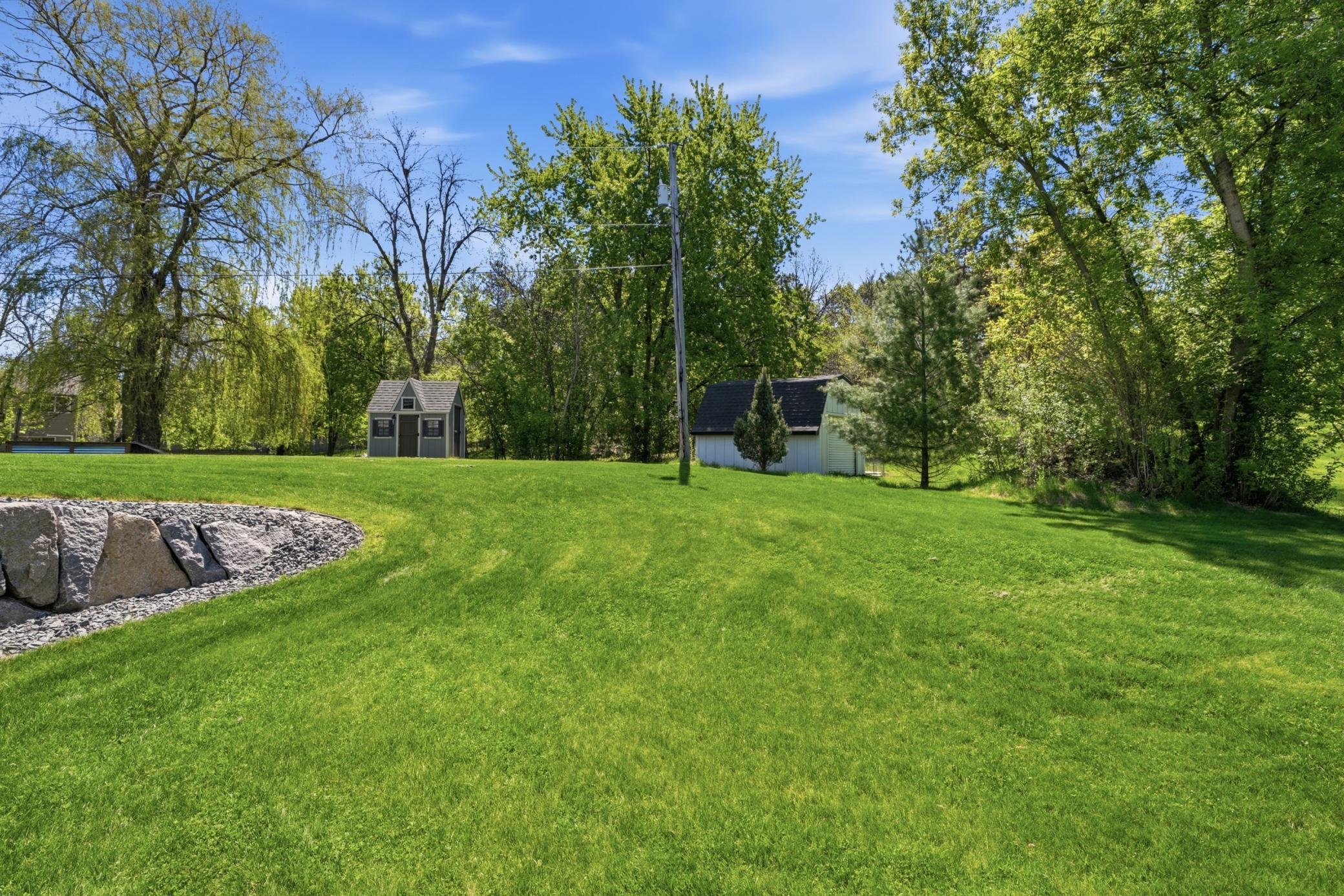 25155 glen rd, shorewood, mn 55331050.jpg