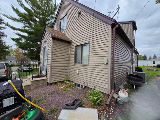 1803 SE Marshall Street, Albert Lea, MN 56007