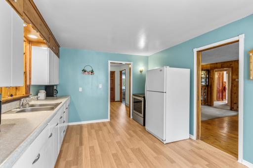 305 Main Avenue N, Braham, MN 55006