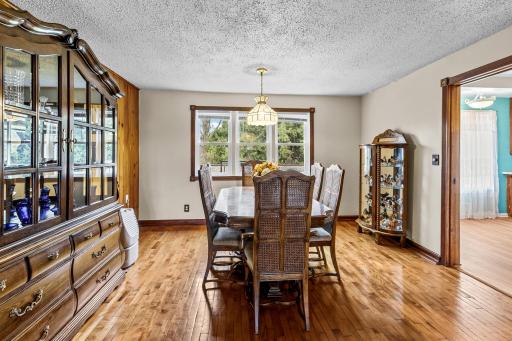 305 Main Avenue N, Braham, MN 55006