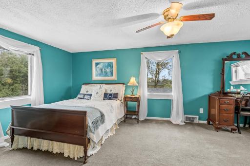 305 Main Avenue N, Braham, MN 55006
