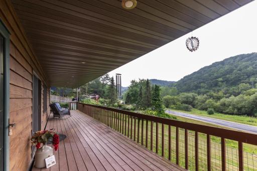 Full front porch to watch nature all year round