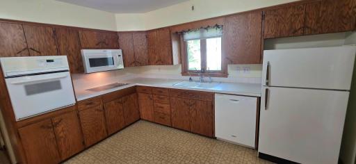 1208 Kent Avenue, Albert Lea, MN 56007
