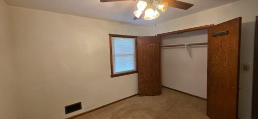 1208 Kent Avenue, Albert Lea, MN 56007
