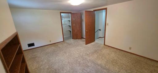 1208 Kent Avenue, Albert Lea, MN 56007