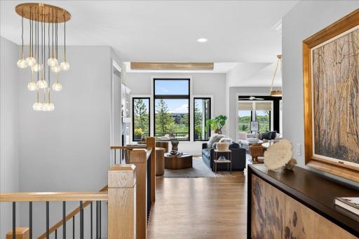 101 Spring Farm Road, North Oaks, MN 55127