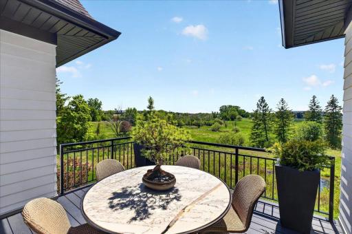 101 Spring Farm Road, North Oaks, MN 55127