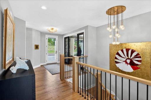 101 Spring Farm Road, North Oaks, MN 55127