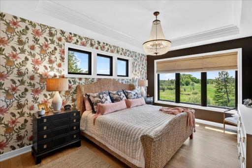 101 Spring Farm Road, North Oaks, MN 55127