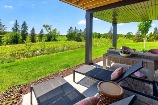 101 Spring Farm Road, North Oaks, MN 55127