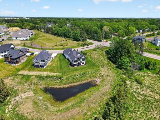101 Spring Farm Road, North Oaks, MN 55127