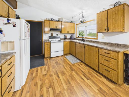 350 Hwy 119 SW, Appleton, MN 56208