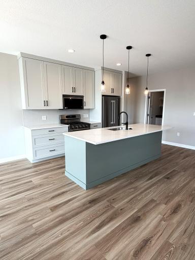 145 Rolling Hills Drive, Elgin, MN 55932