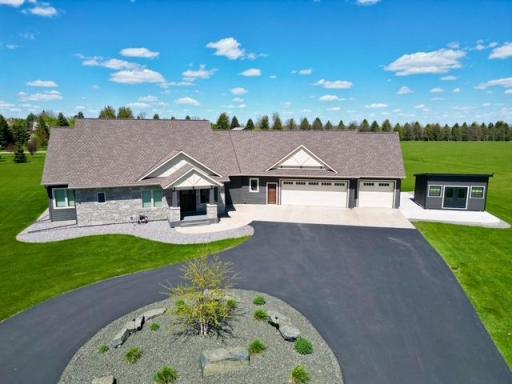37037 337th Street, Redwood Falls, MN 56283