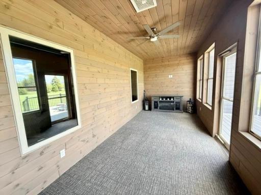 37037 337th Street, Redwood Falls, MN 56283