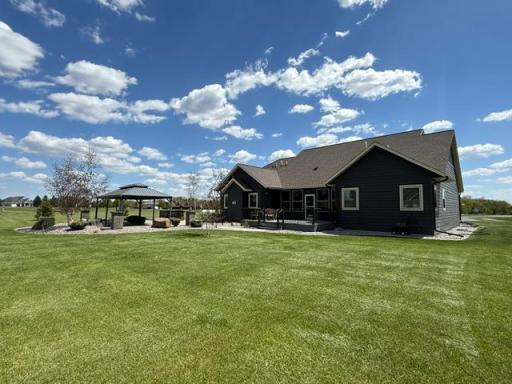37037 337th Street, Redwood Falls, MN 56283
