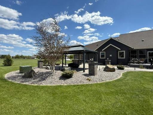 37037 337th Street, Redwood Falls, MN 56283