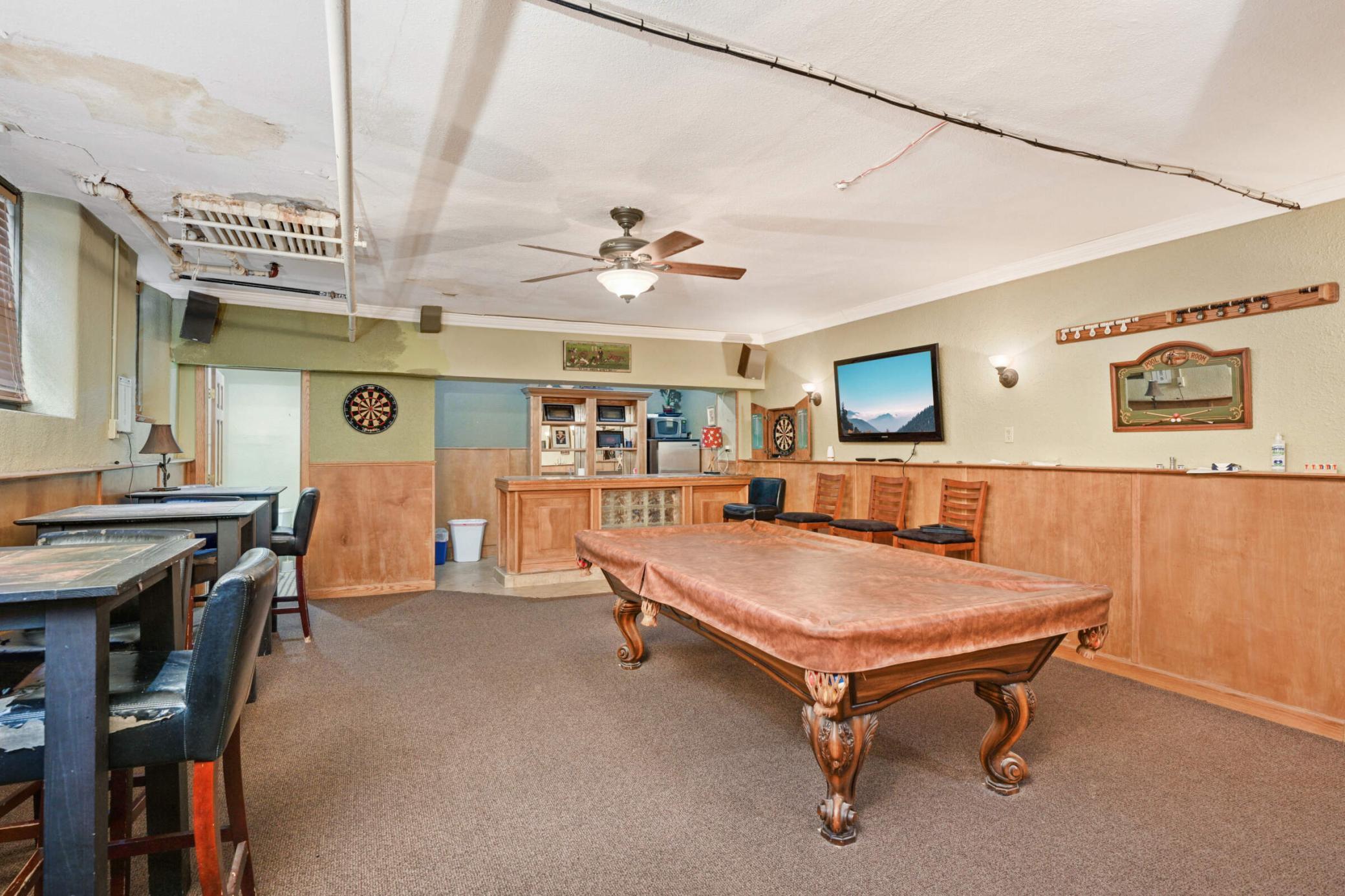 Party room