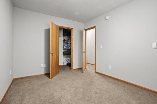 4809 43rd Street S, Fargo, ND 58104