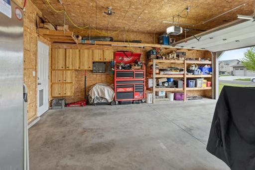 4809 43rd Street S, Fargo, ND 58104