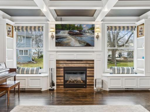 5524 Warden Avenue, Minneapolis, MN 55436