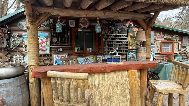 Tiki Bar