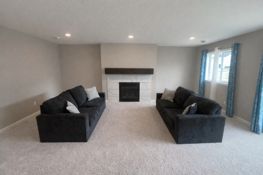 8650 145th Lane NW, Anoka, MN 55303
