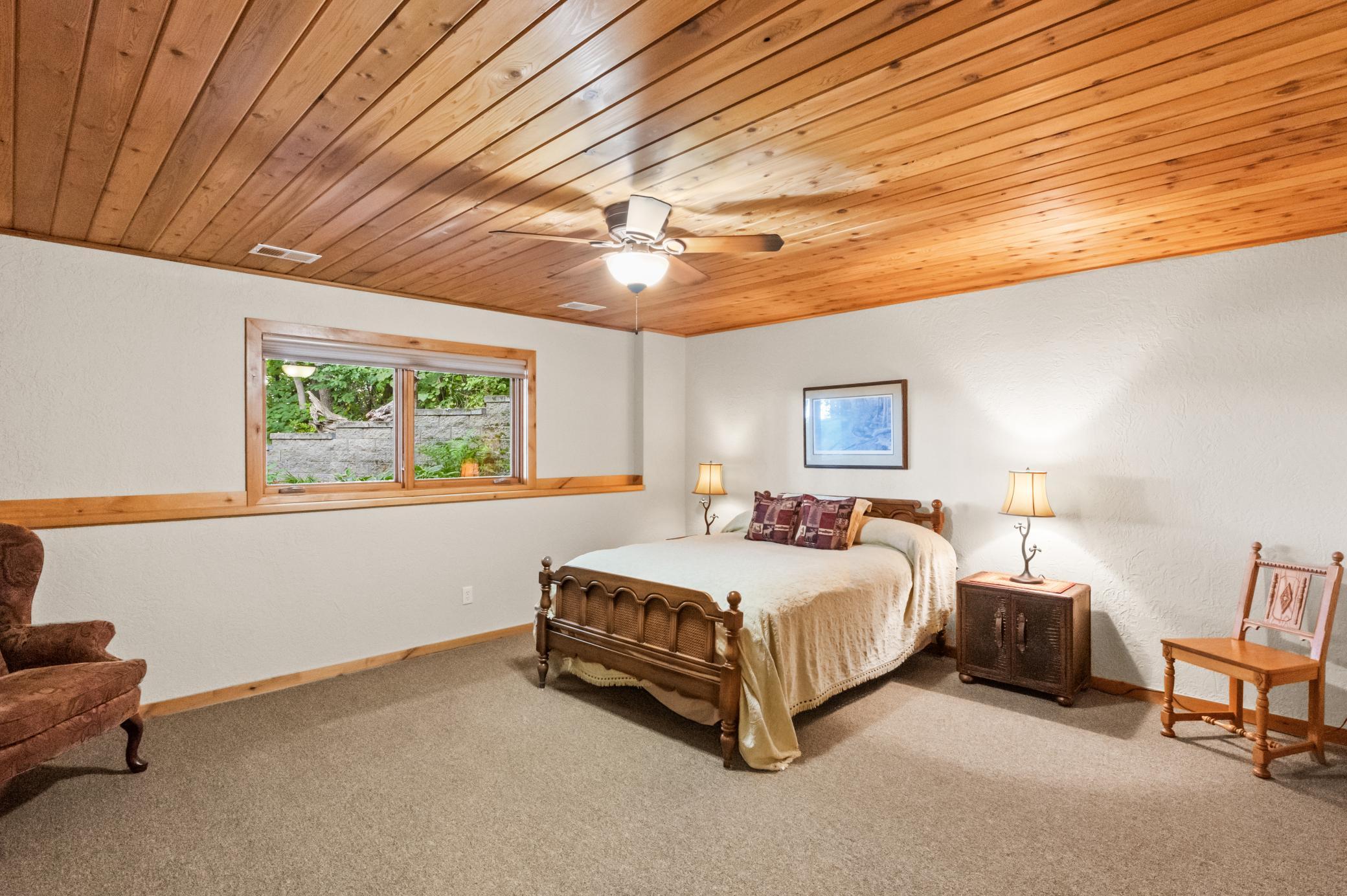 4th large bedroom