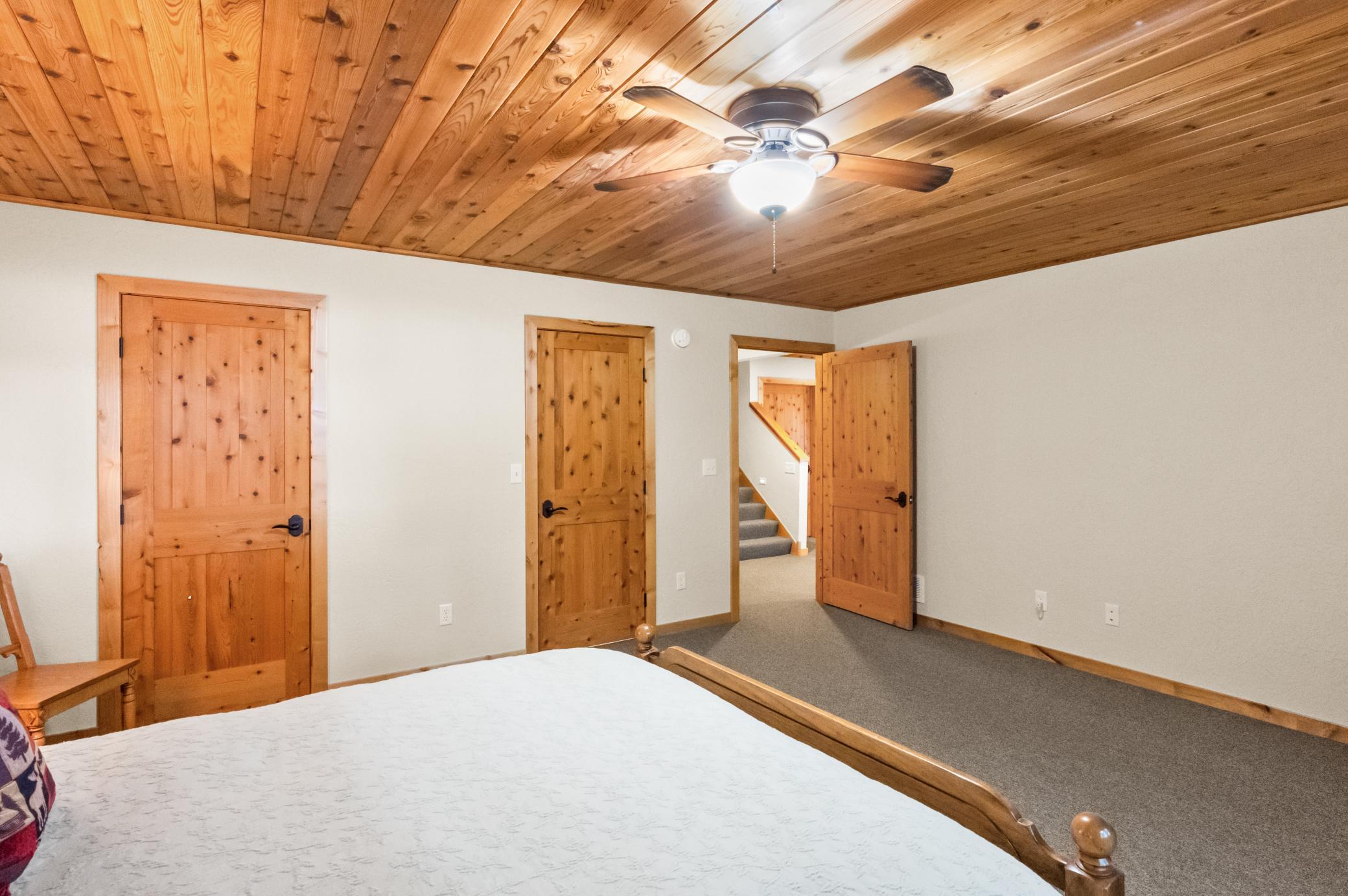 4th bedroom with double closet