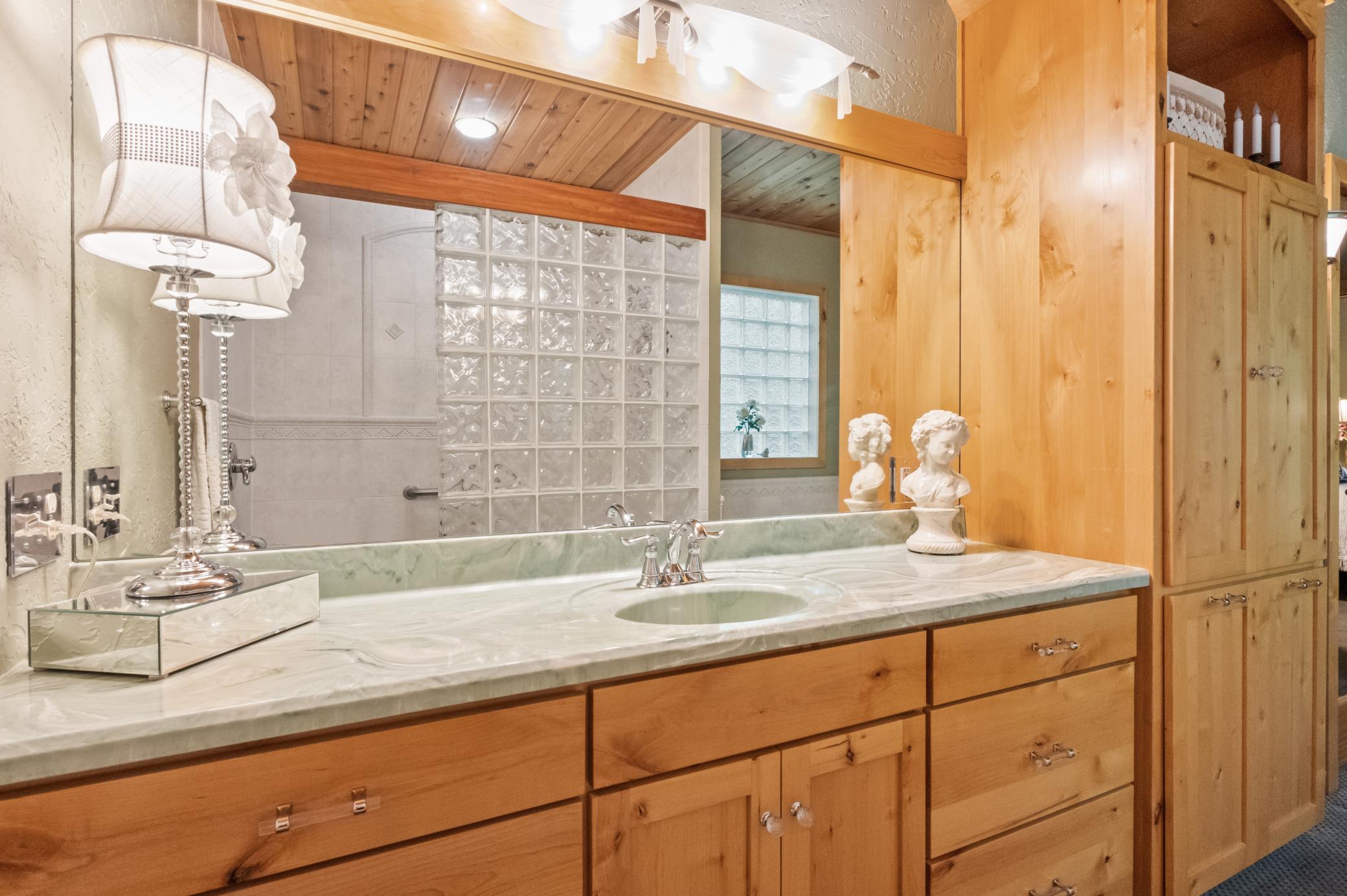 Owner's private bathroom