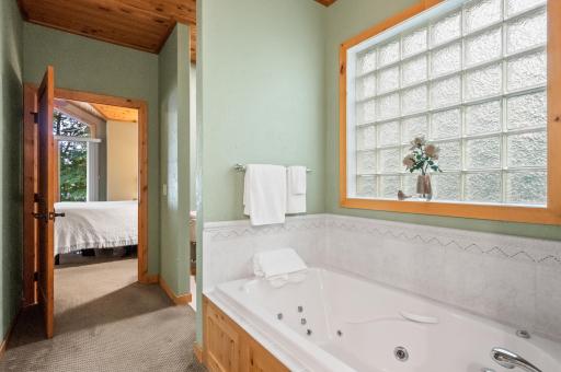 8612 S Union Lake Drive SE, Alexandria, MN 56308